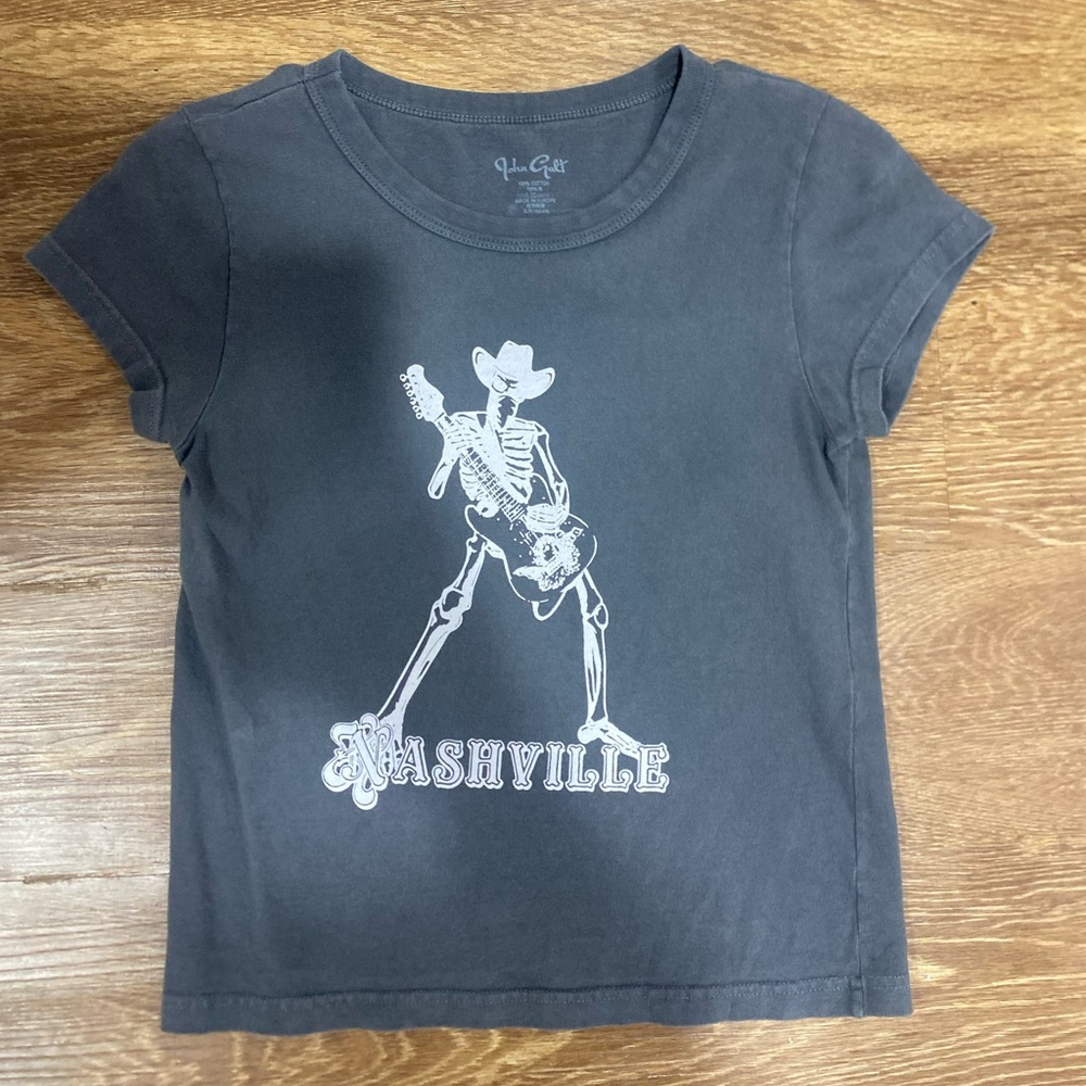 Brandy Melville Black Short Sleeve Tee Graphic Crew Neck